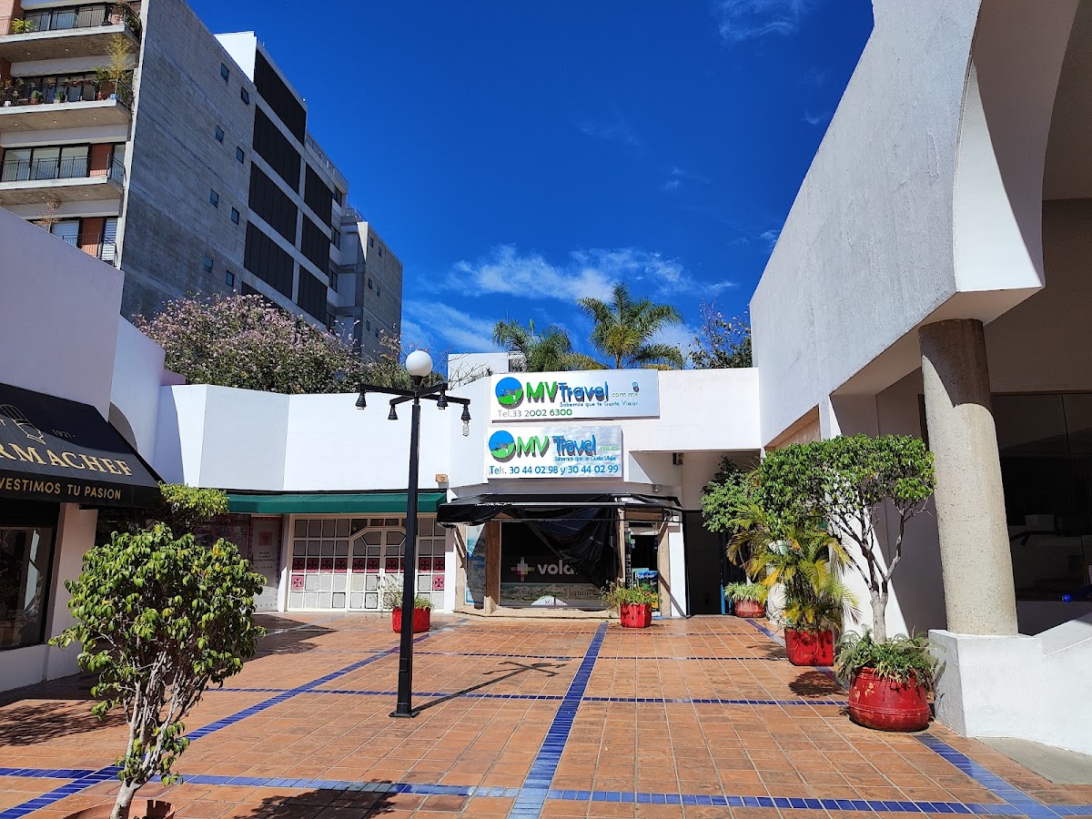 Plaza Los Arcos